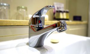 Кран раковины