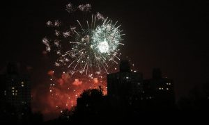 Салют на День Победы