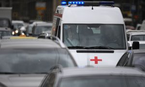 Скорая помощь едет на вызов