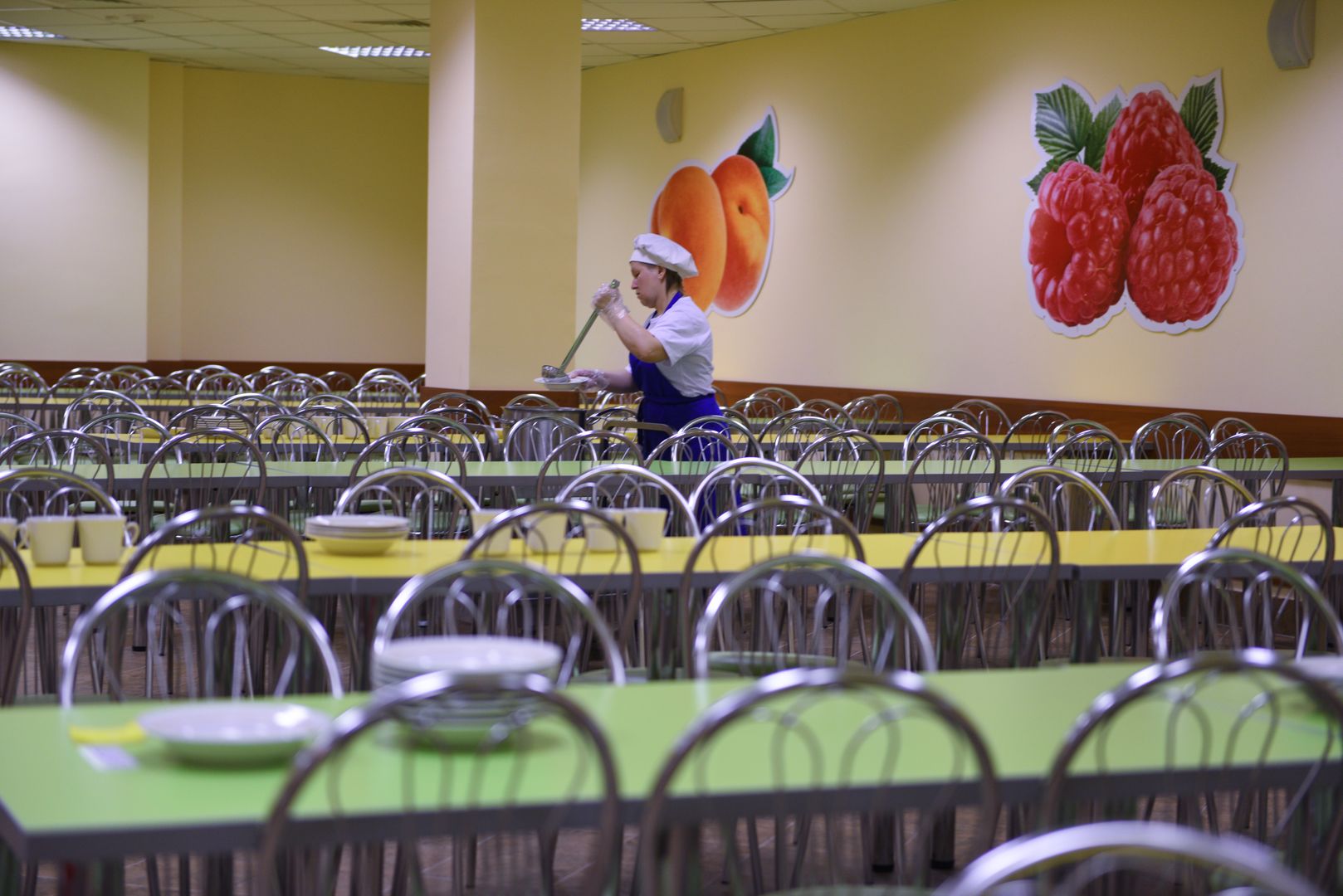 Столовая в гимназии