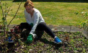 Женщина садовод