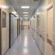 Пустой коридор больницы