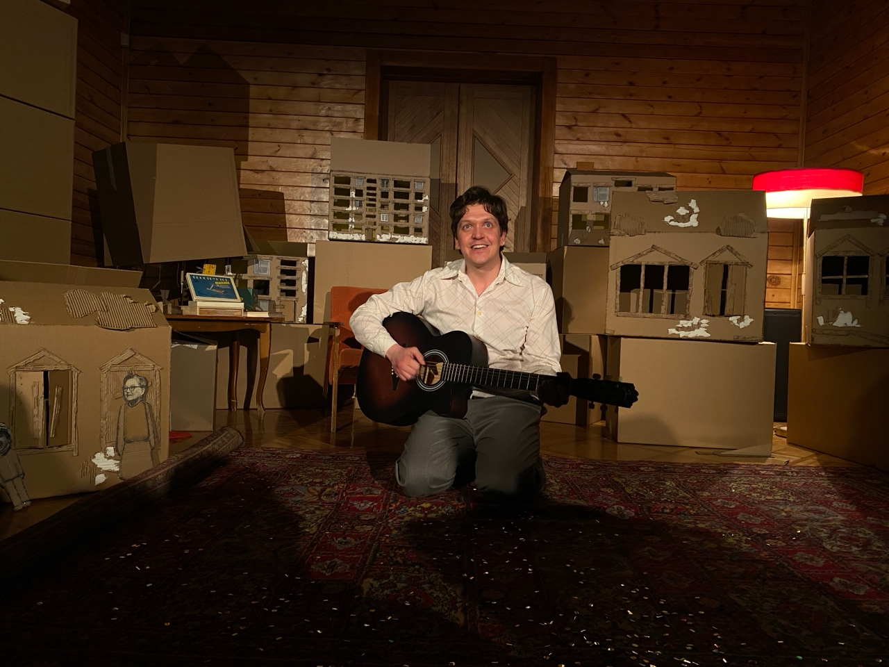 Пространством для моноспектакля «Ковер-самолет» стал музей «Литературная жизнь Урала XX века».