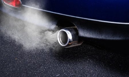 Из трубы дым