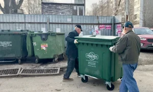 Мусорные контейнеры