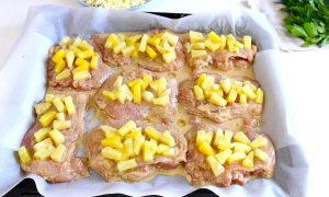 мясо с ананасами