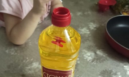 бутылка растительного масла