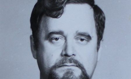 Экс-чиновник Эдуард Емельянов