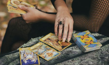 женщина маг