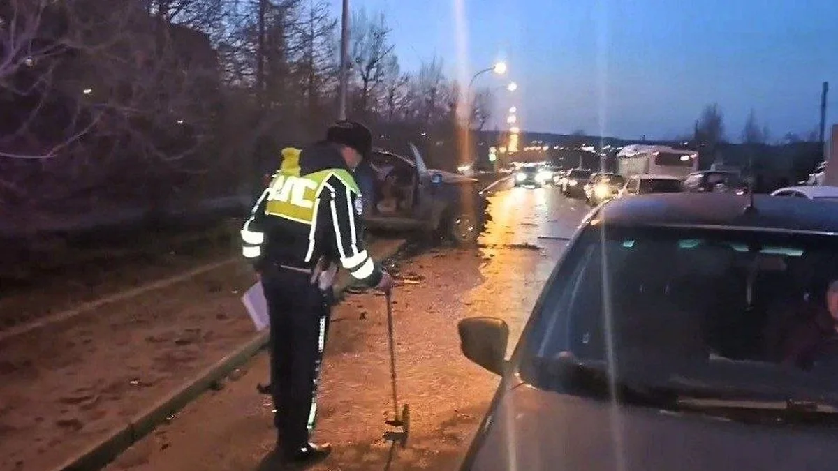 Смертельная авария на проспекте Космонавтов в Екатеринбурге. 