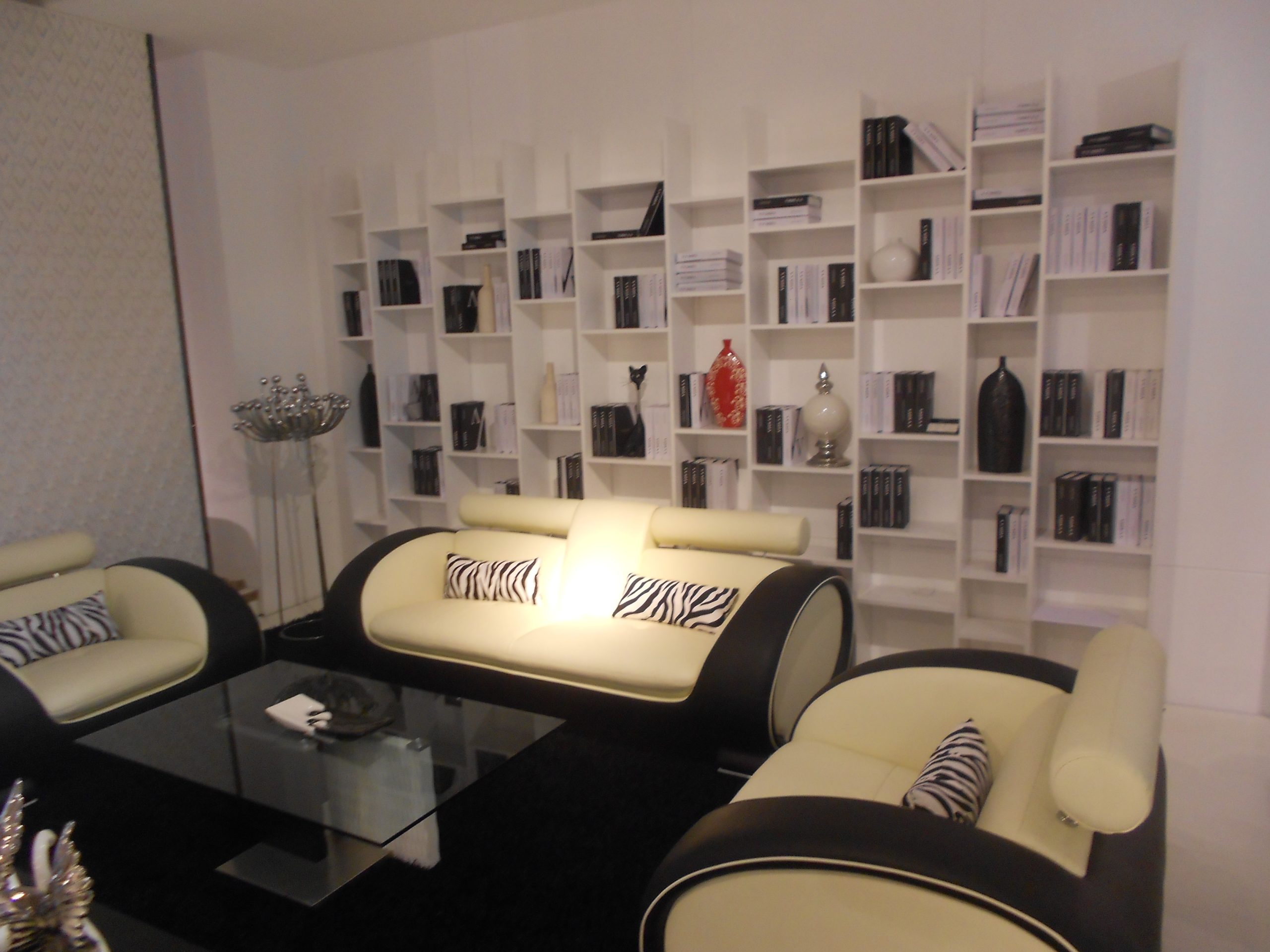 Дом с вещами