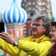Туристы в России