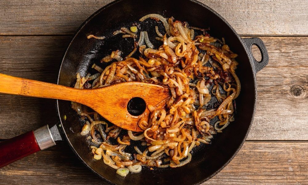 Лук карамелизованный