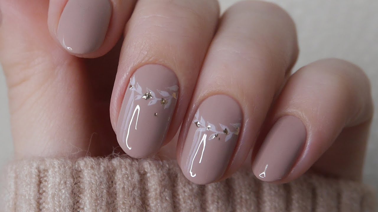 Нюдовый маникюр