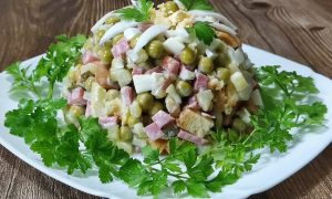 Салат с капустой