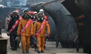 Металлурги Среднеуральского медеплавильного завода