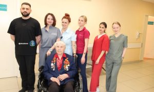 Уральские врачи спасли бабушку