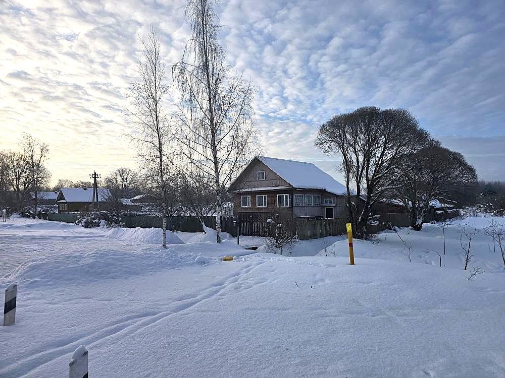 Снег весной в Свердловской области