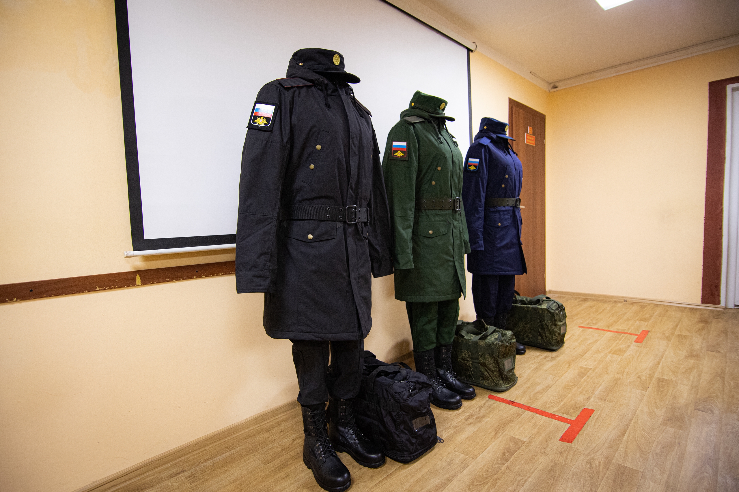 Форма разных войск