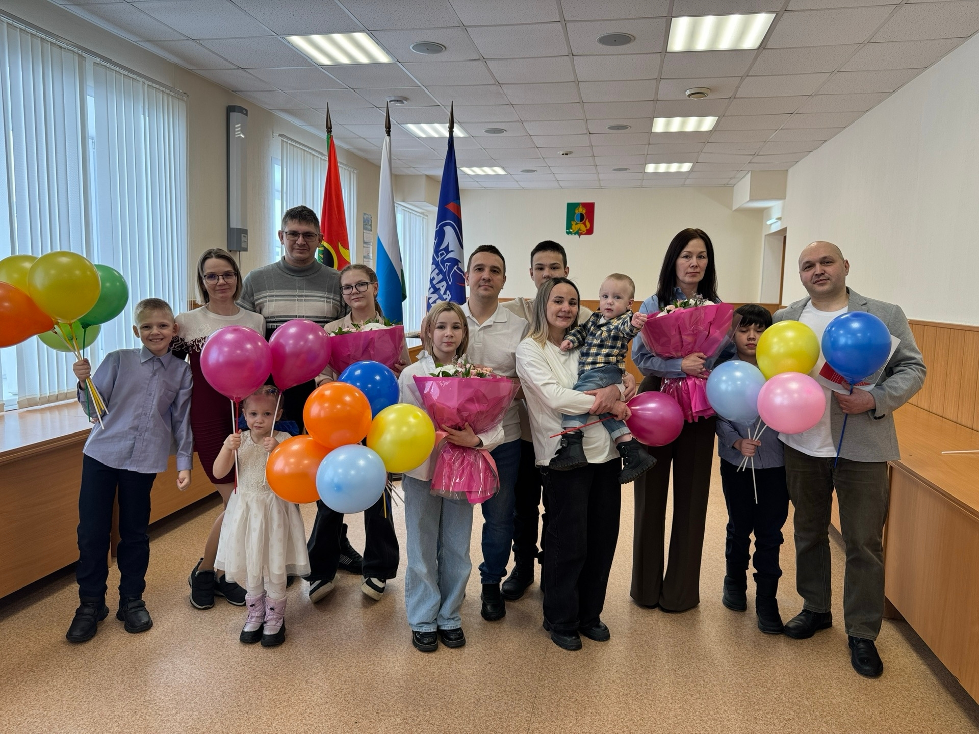 Семьи, которые получили деньги на жилье