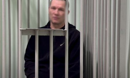 Подозреваемый в краже мужчина