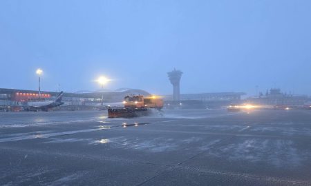 Техника в аэропорту Шереметьево