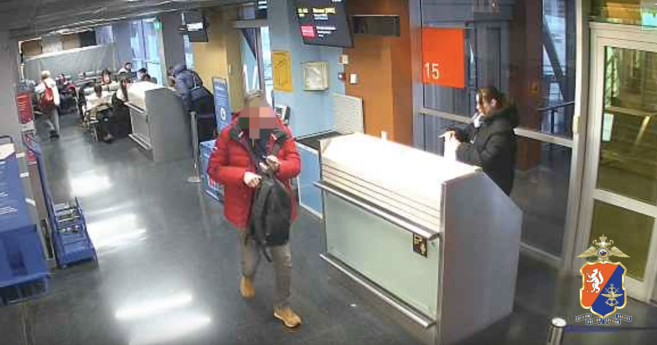 Мужчина украл смартфон