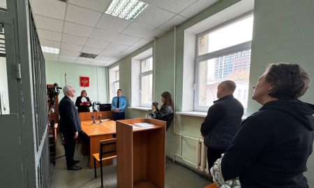 Обвиняемые в зале суда