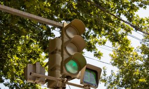 Зеленый свет светофора