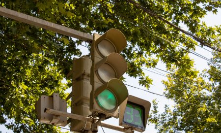 Зеленый свет светофора