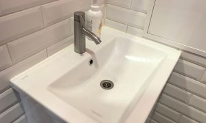 Раковина в ванной