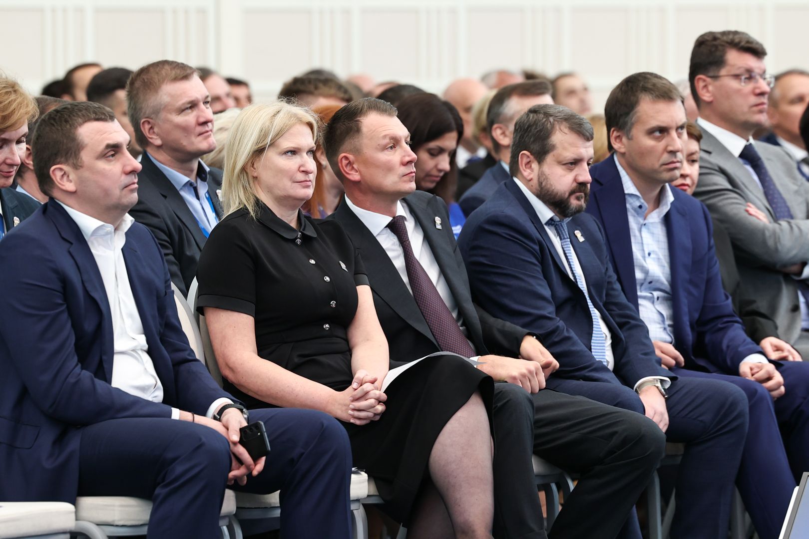 Депутаты