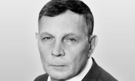 Педагог Владимир Кутырев
