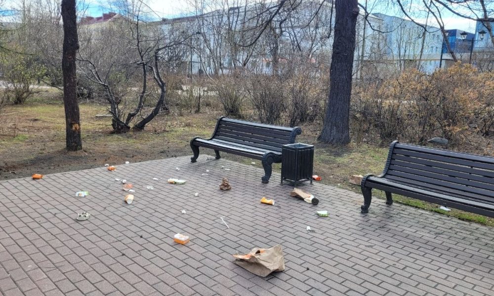 Мусор на улице