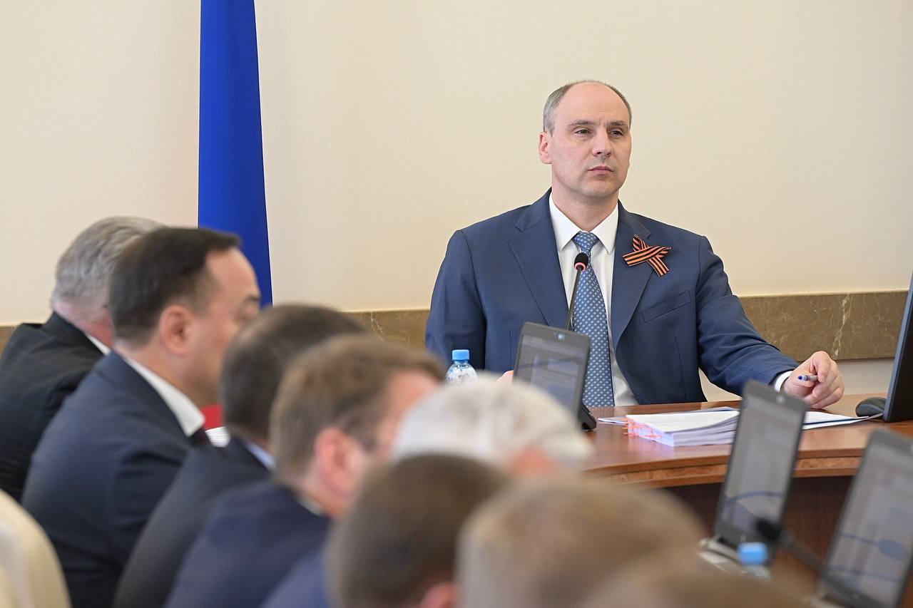 Денис Паслер
