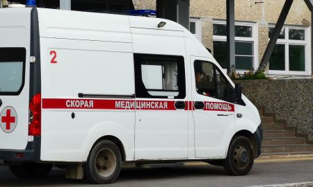 Скорая помощь у дома