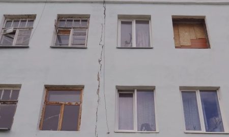 Дом 9 по переулку Буденного в городе Сухой Лог в Свердловской области.