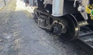 Вагон сошел с рельсов