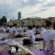 День йоги на площади в Екатеринбурге