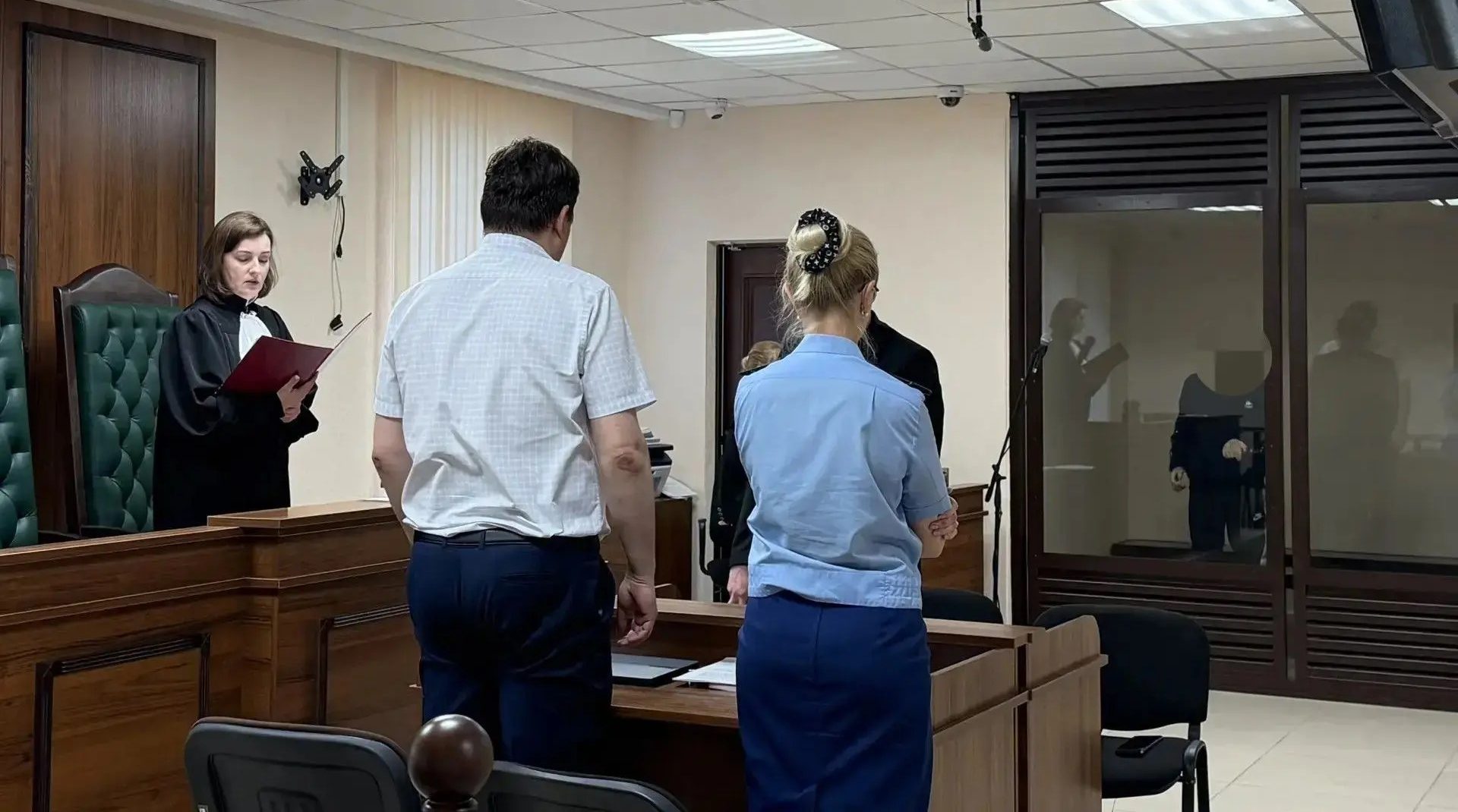 Избрание меры пресечения одному из обвиняемых в убийстве девушки в Краснотурьинске.