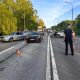 Сотрудники ГИБДД на месте массовой аварии под Нижним Тагилом 18 июня 2026 года.