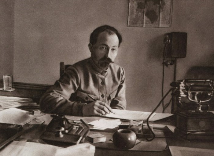 Феликс Дзержинский