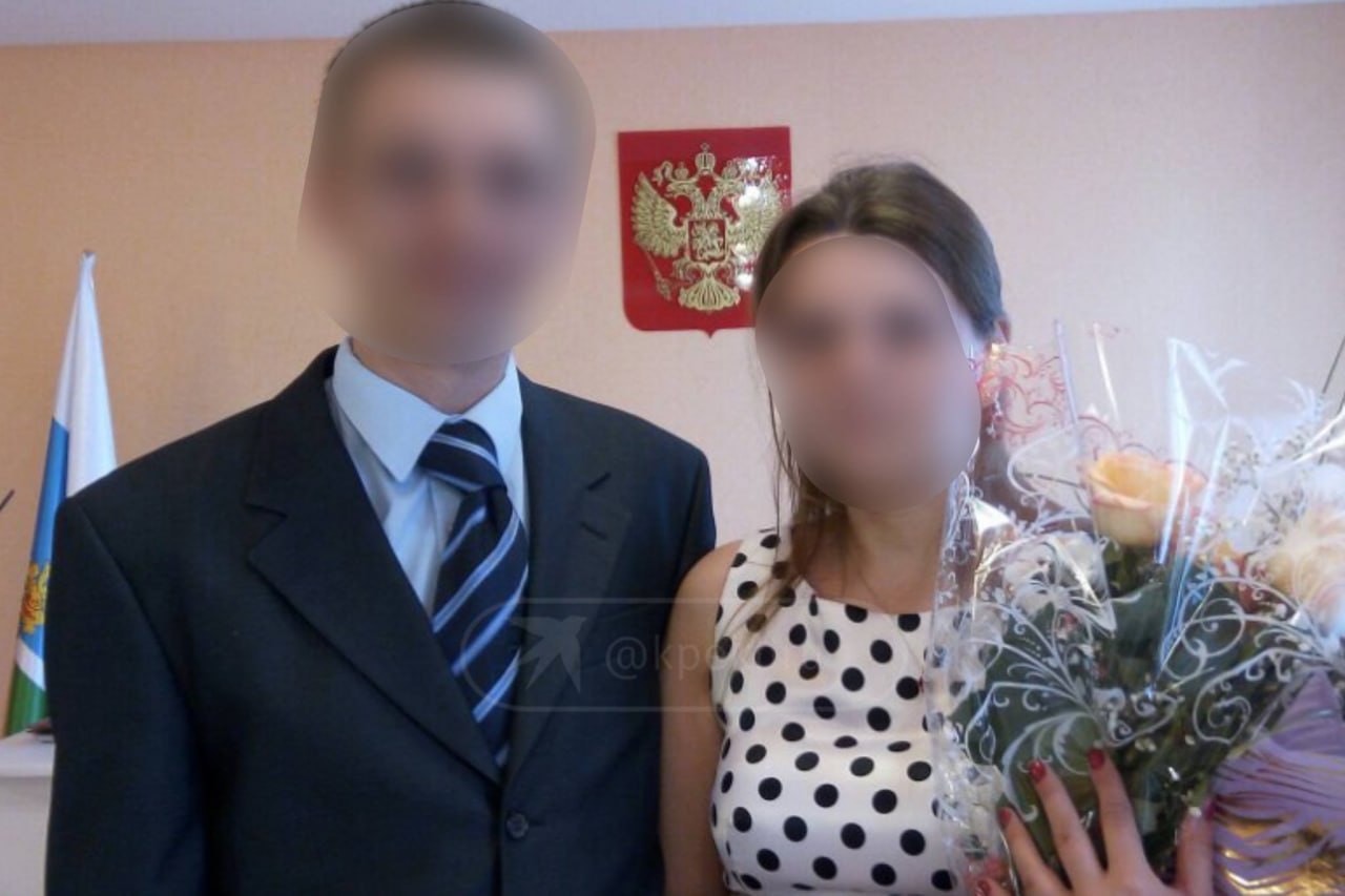 Супруги из Нижней Салды, которые обвиняются на насилии над своими дочерьми.