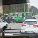 Тотальная пробка на Волгоградской в Екатеринбурге. Там не проехать из-за 93-го автобуса, столкнувшегося с легковушкой.