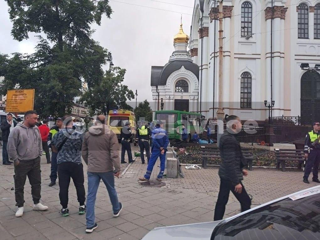 ДТП по улице 8 Марта (Ленинский район).