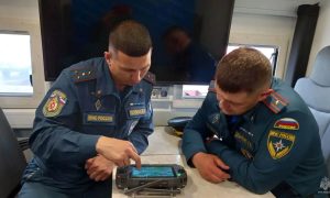 Сотрудники МЧС за работой
