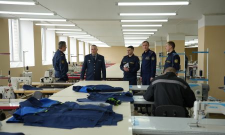 Швейный участок в исправительной колонии.