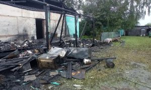 Дом после пожара