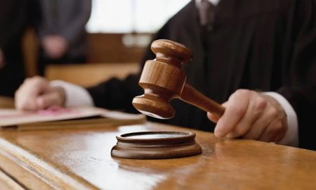 Молоточек судьи