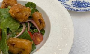 Мясо в тарелке
